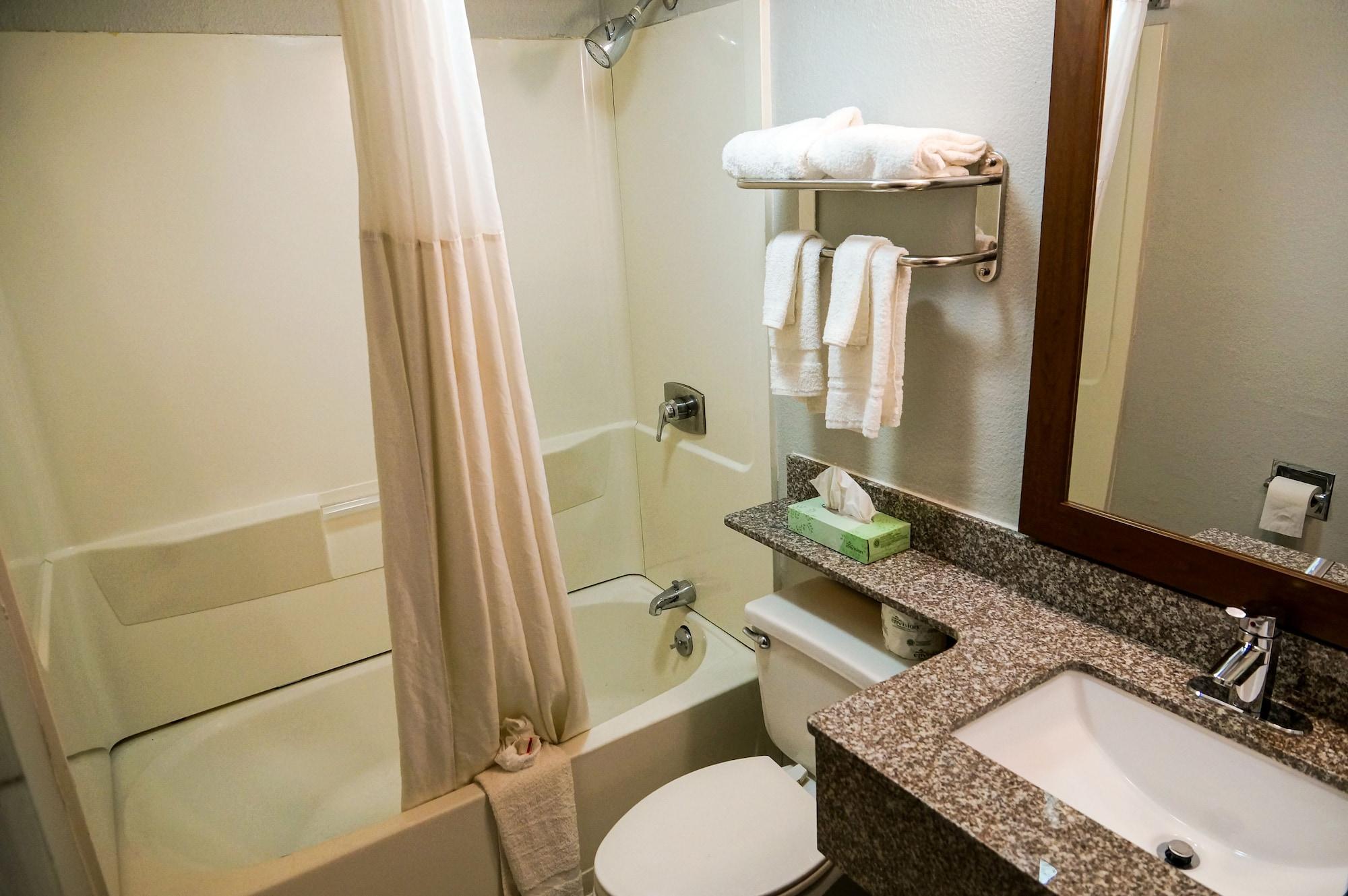 Quality - Inn 2*