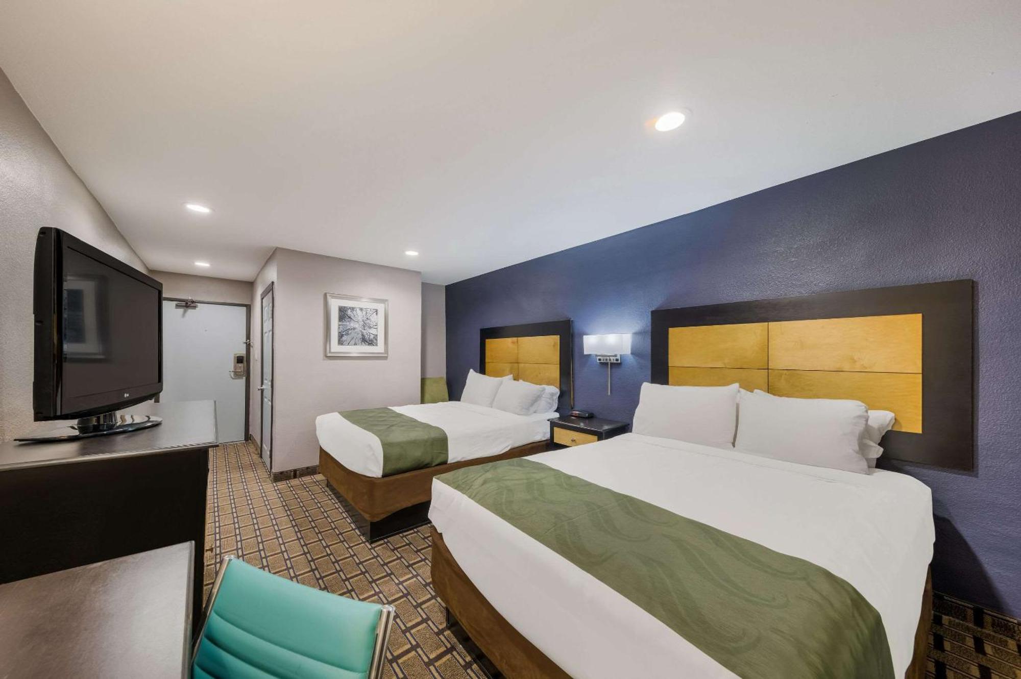 Quality - Inn 2*